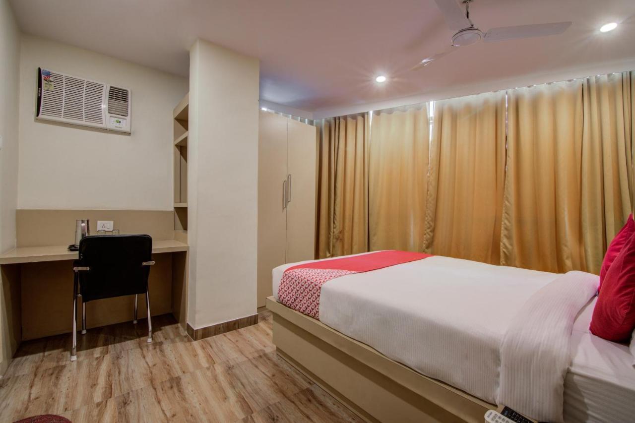 Oyo 12736 Skylawn Hotel Jamshedpur Exterior photo