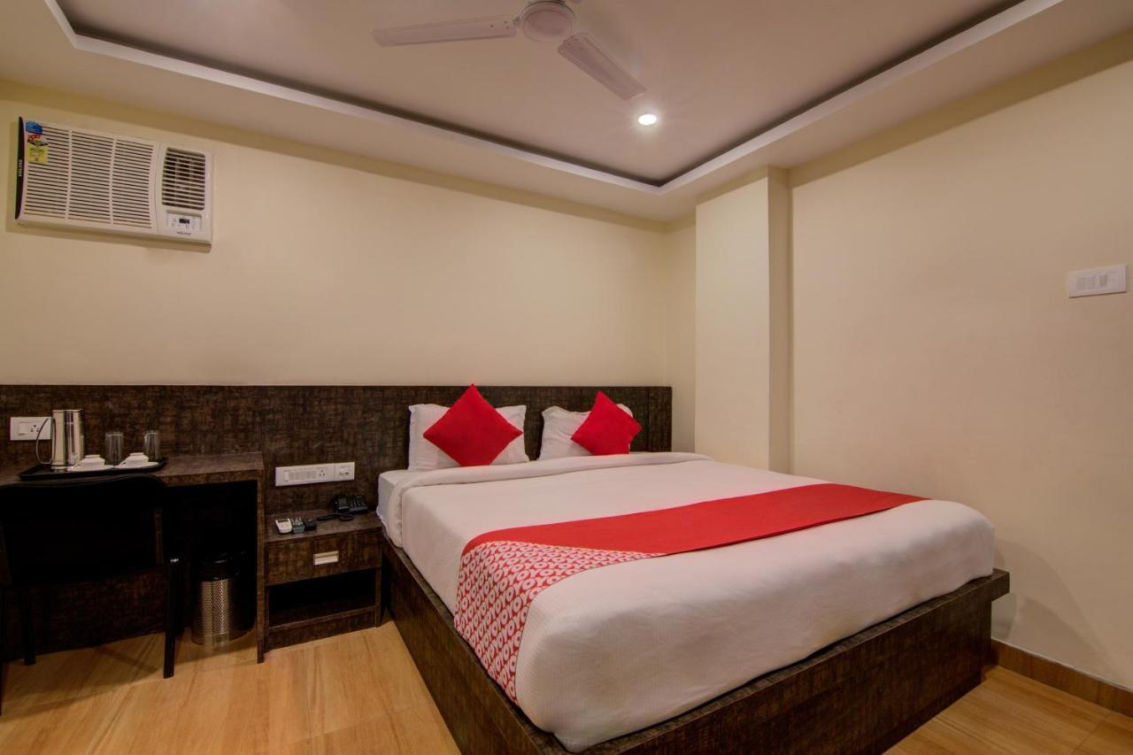 Oyo 12736 Skylawn Hotel Jamshedpur Exterior photo